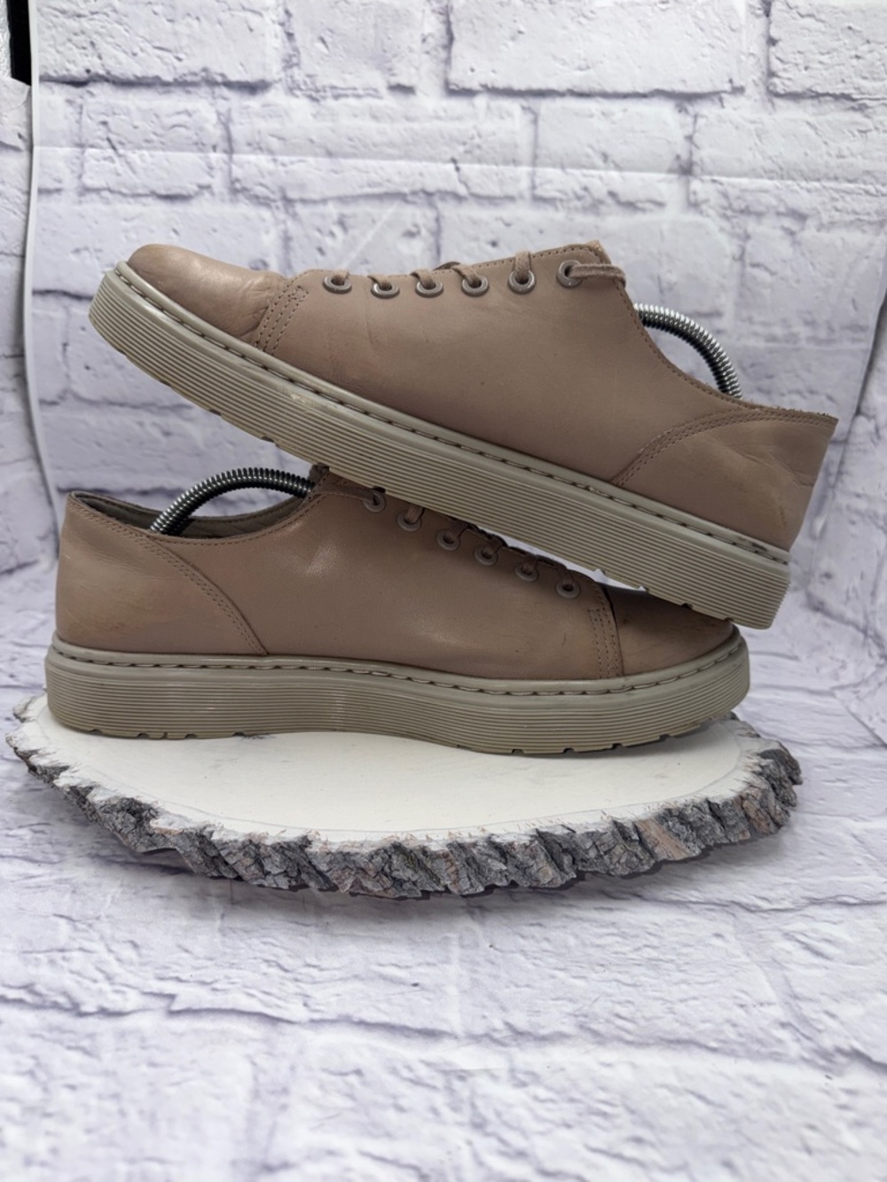 Dr. Martens Airwair Dante Beige Leather Shoes Sneakers Men's US 11 - Picture 8 of 10
